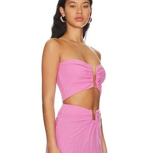 Natalie Rolt Lilo pink crop top